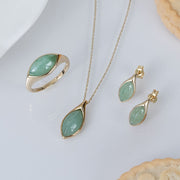 Collier pendentif classique avec jadéite verte marquise en or jaune 9 carats