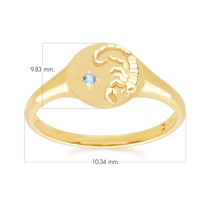 Bague Chevalière Zodiaque Scorpion en Or Jaune 9ct avec une Topaz Bleue de Suisse